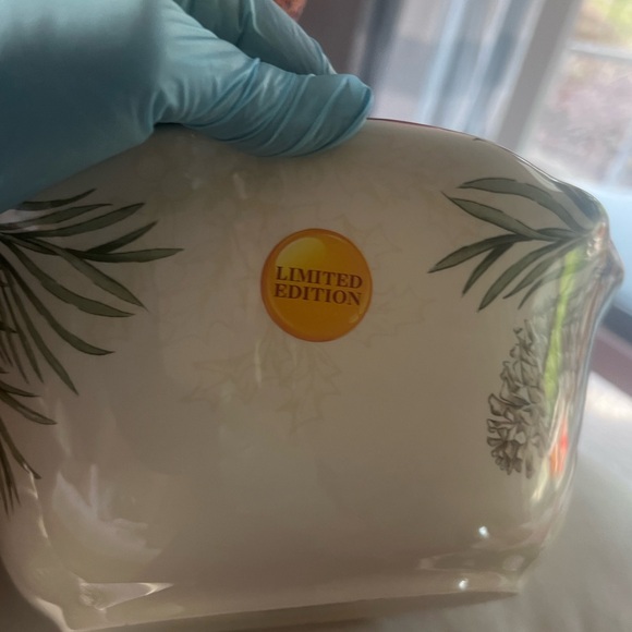 Vintage Better Homes & Gardens Holiday Serving Bowl - Picture 4 of 5